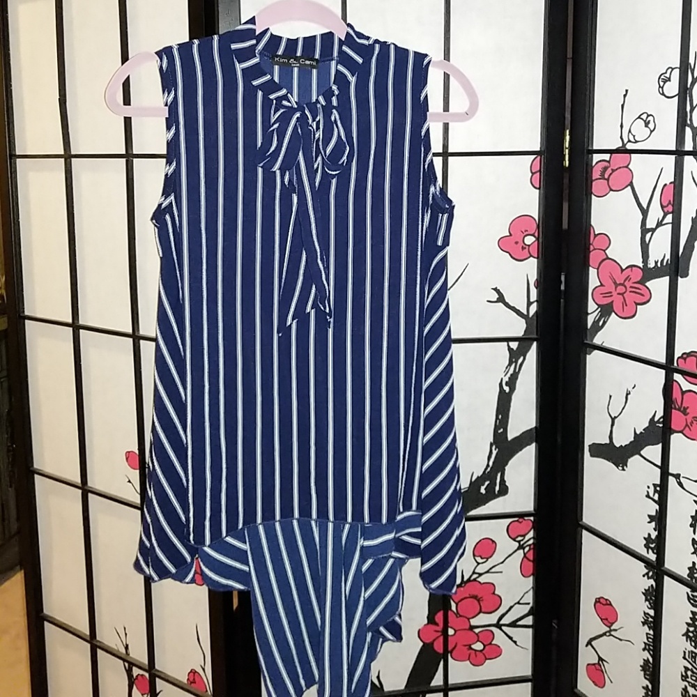 High-low striped top